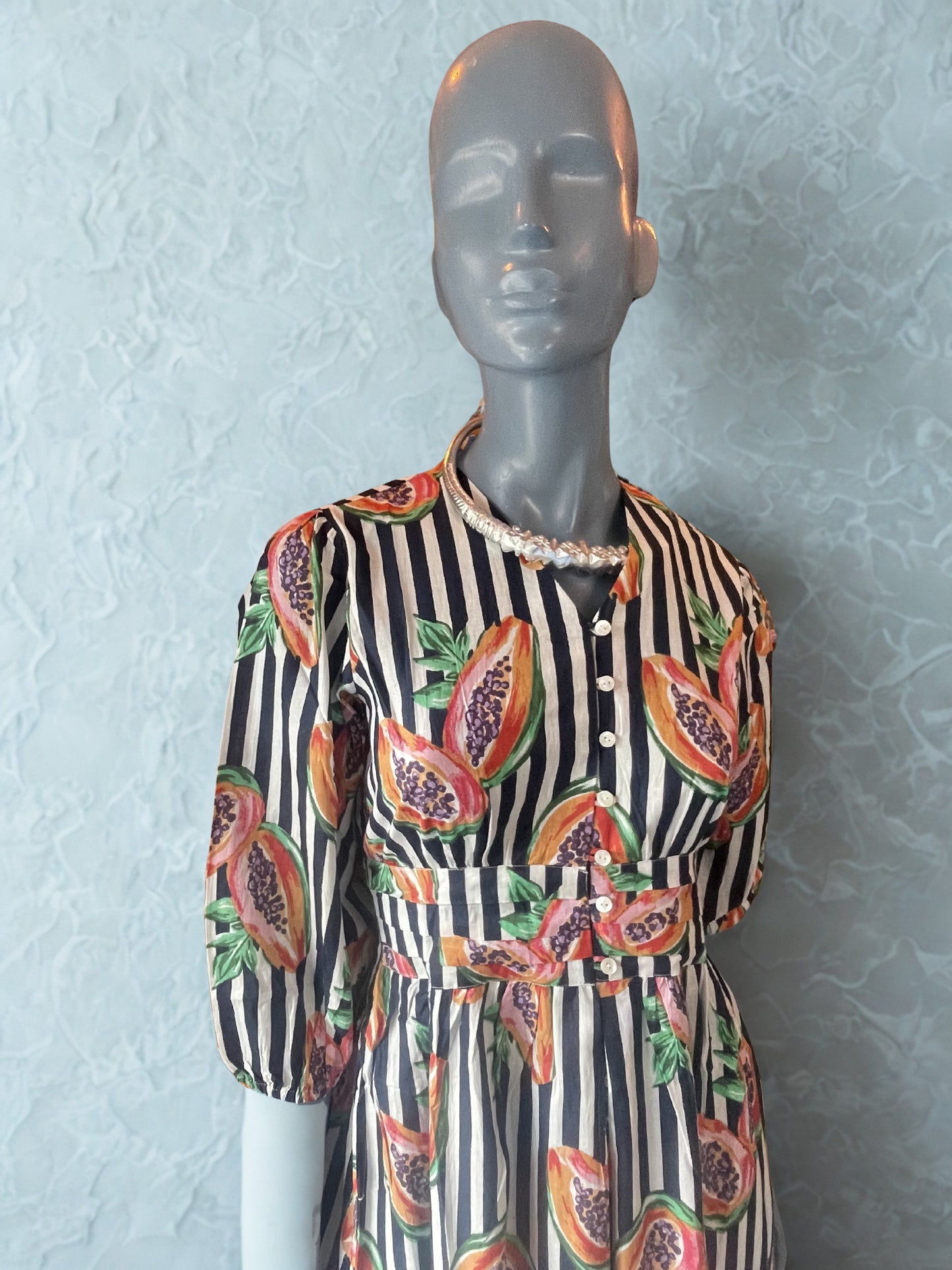 Black Striped Papaya Cowgirl